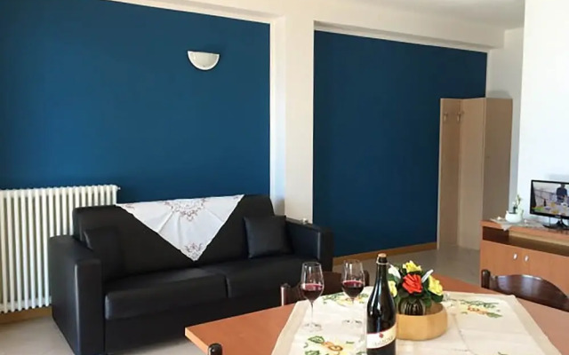 Family Apartment Overlooking Lake Como