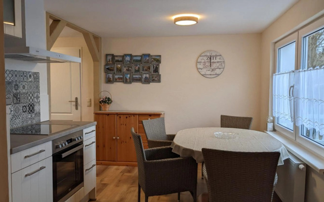 WeisseVilla Friedrichsbrunn Das Weisse Haus