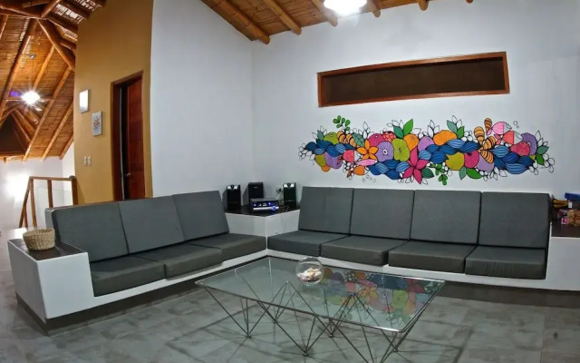 Spondylus Beach House I