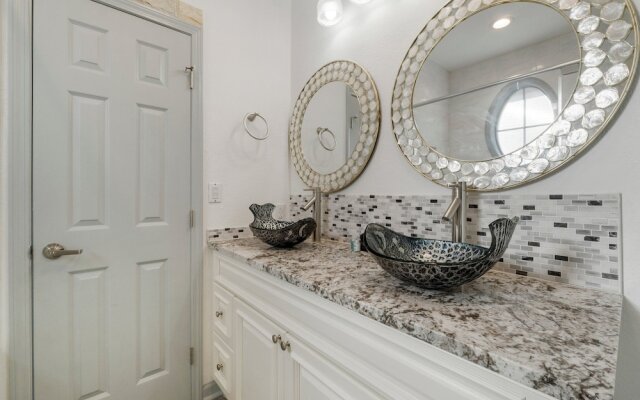 68 Terra Cotta Way - Sealove Terra Cotta