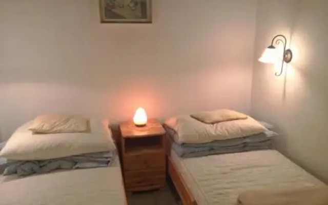 Tulipános Ház