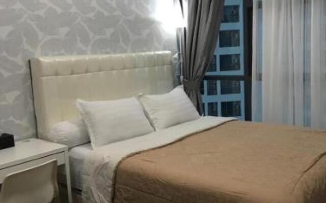 Luxury 2 BR Condo at Casa Grande Residence - Kasablanka Mall