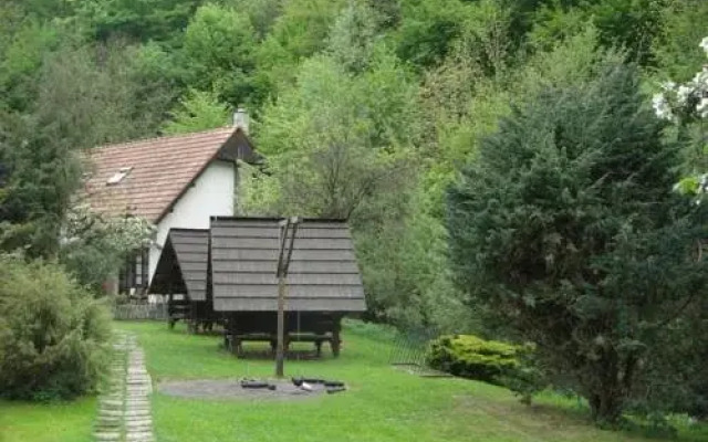 Penzion U kamenného kola