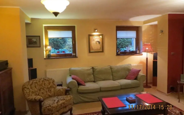 Happy Stay Apartment