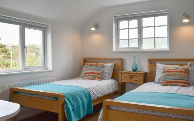 Purbeck Apartment