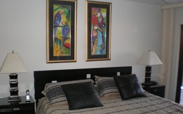 Midnight Cove Ii 932c -spectacular View-updated 2 Bedroom Condo