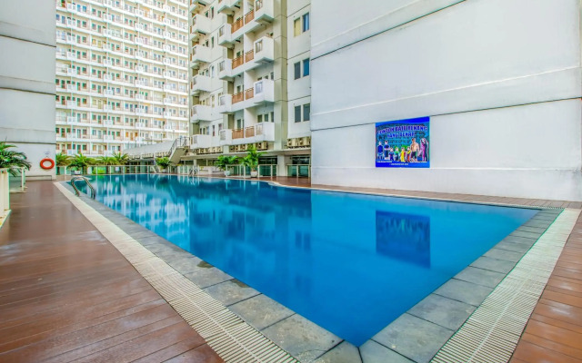Skyland Sentul Tower Apartment
