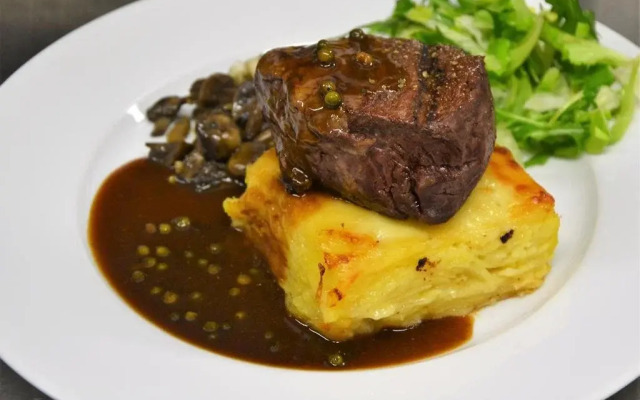 Excalibur Penzion a Restaurace