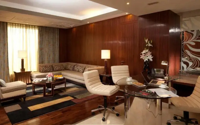 Crowne Plaza Hotel New Delhi Okhla by IHG