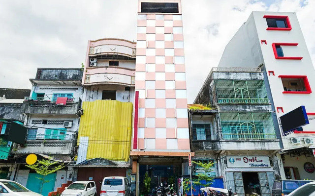Airy Pelabuhan Makassar Nusantara 114