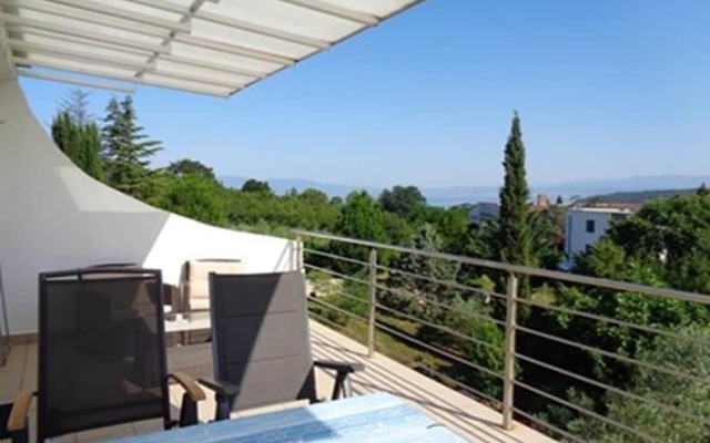 Vlado - 300 m From Pebble Beach - A5