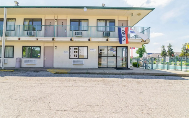 OYO Hotel South Bend - Campus