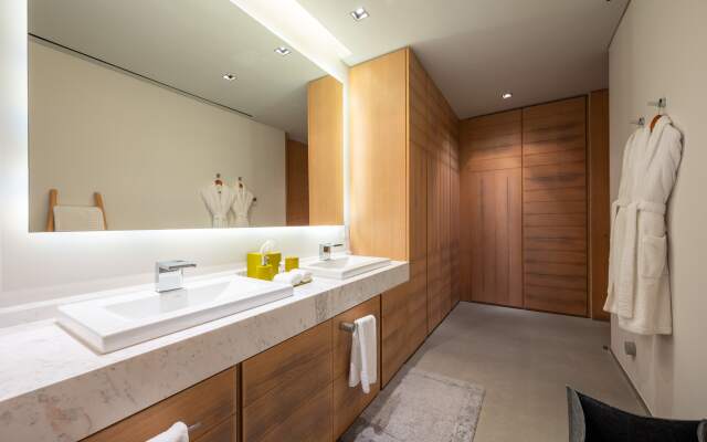 Casa Faye Resort Spa Condo