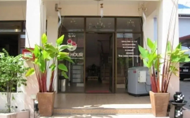 Rosehouse Pattaya