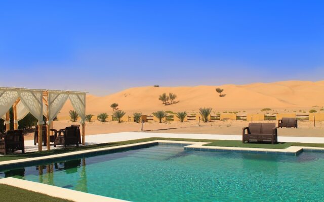 The Golden Palm Oasis