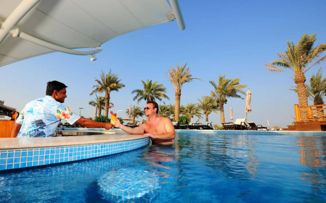 Al Bander Hotel & Resort