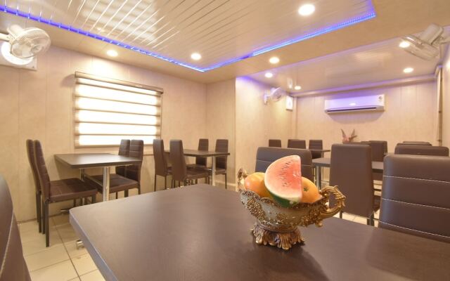 Collection O 48220 Ram Nagar Colony