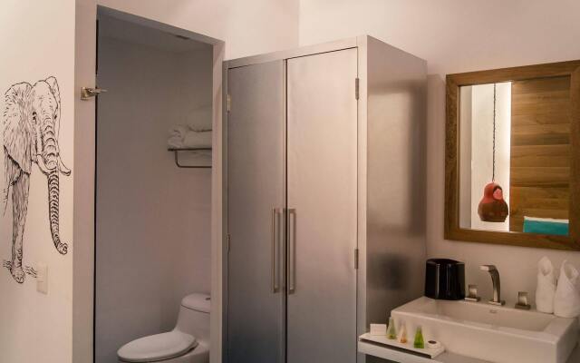 Del Carmen Concept Hotel