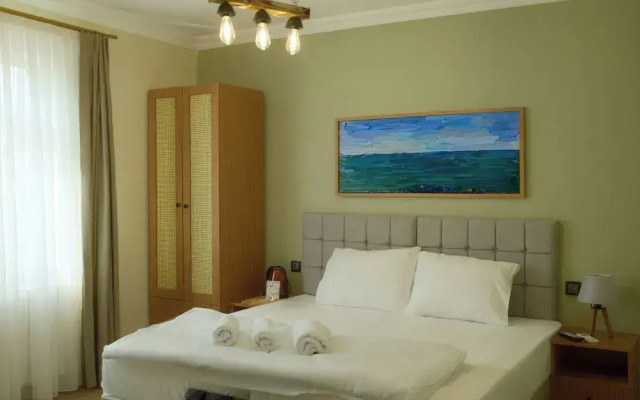 Zelle Airport Boutique Hotel