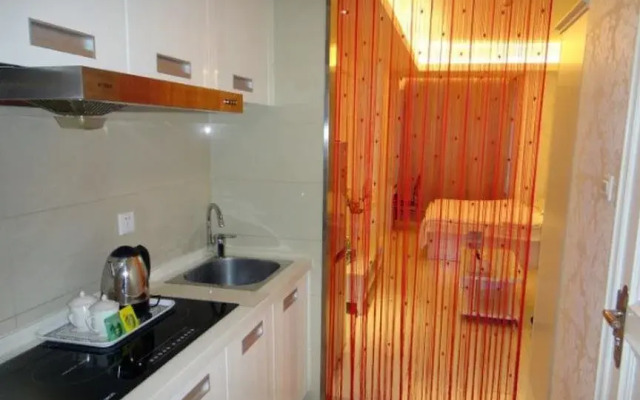 Dalian Yi Jia Express Apartment