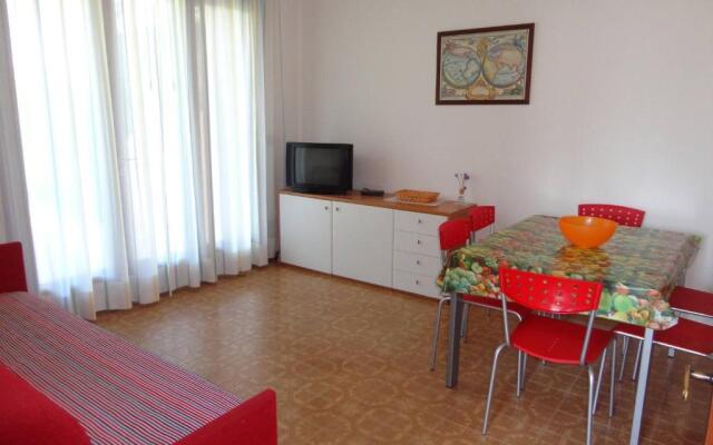 Stunning Villa With Private Garden