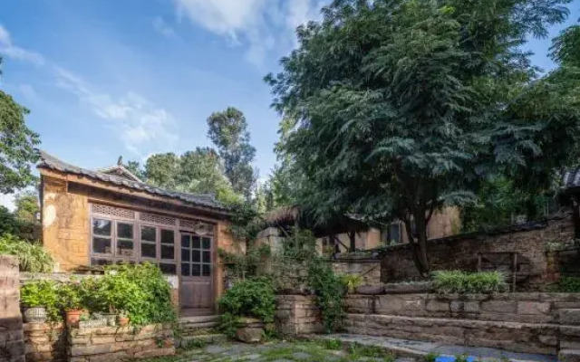 Youfeng Courtyard