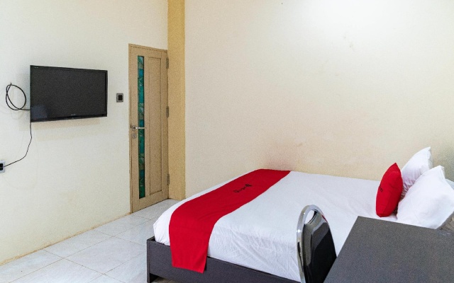 RedDoorz Syariah near Citraland Banjarmasin – Guest Rooms – Banjarmasin