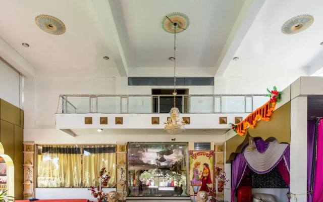 Oyo 28591 Hotel Madur Milan Garden
