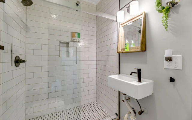 Modern Apartments near Downtown Greensboro