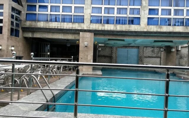 Starking Suites