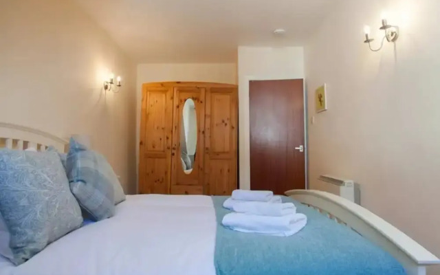 Cosy 2 Bedroom Apartment In Heart Of The City