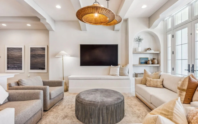 Rosemary 7 Bedroom Home