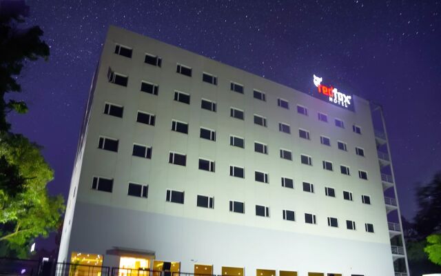 Red Fox Hotel Chandigarh