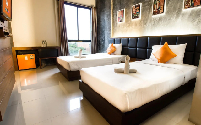 B2 Thippanate Boutique & Budget Hotel