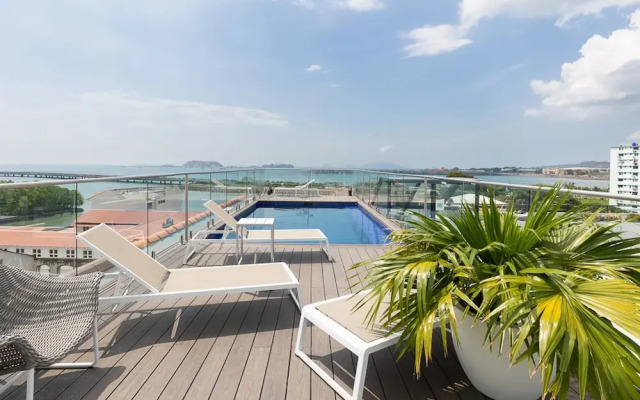 The Acapella Condo by Acomodo