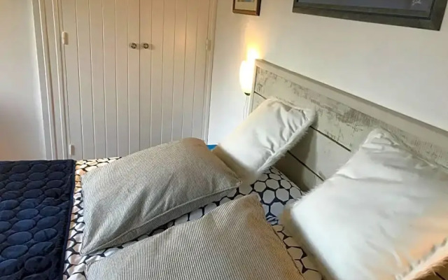 Les Yeux Bleus Bed & Breakfast