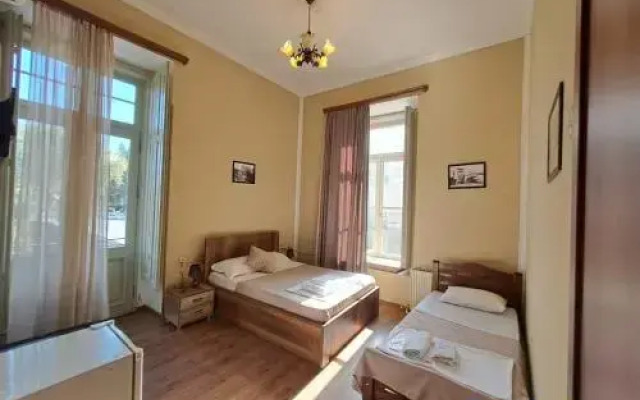 Hotel Old City