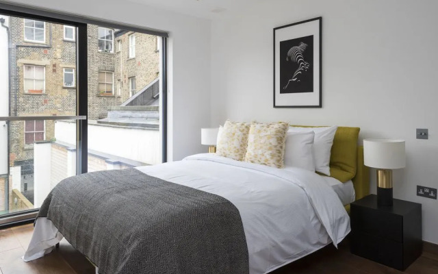 Bi-Level 2BR in King's Cross by Sonder
