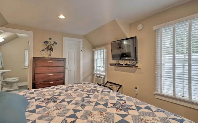 Creekside Home w/ Patio, Walk to Manitou Incline!