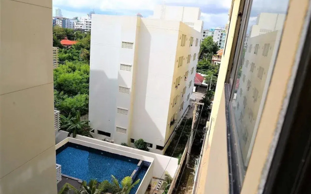 Thepthip Mansion Pratumak