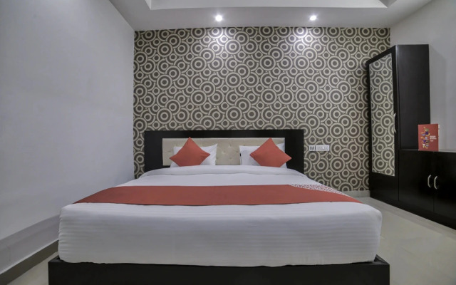 Crown Residency by OYO Rooms