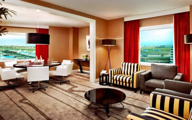 Sheraton Amsterdam Airport Hotel and Conference Center