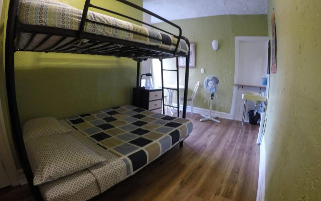 Auberge du Plateau - Hostel