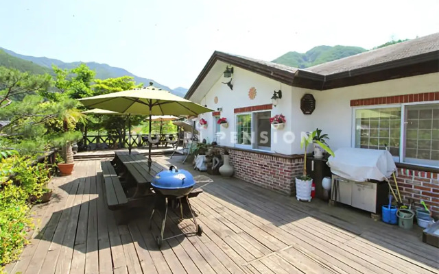 Gapyeong Dumae Pension