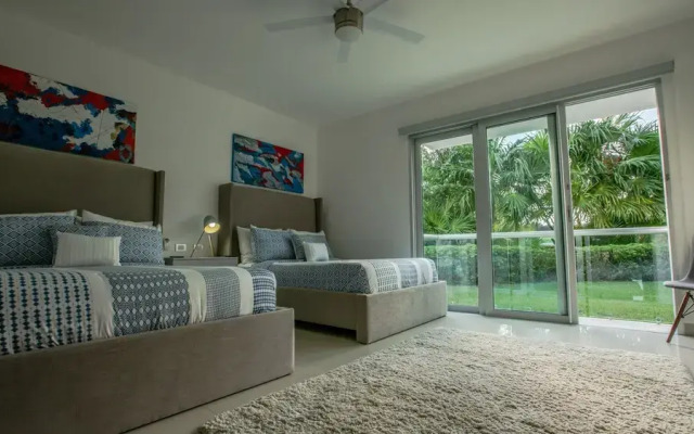 Casa Azul With Private Pool 2 Bedroom Condo by RedAwning