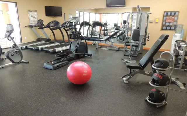 Best Western Royal Plaza Hotel & Trade Center