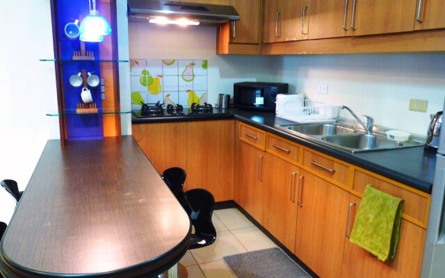 1 Br Robinsons Place Manila Rpr6