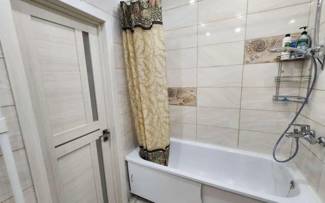 Апартаменты в микрорайоне Дружба 4/3