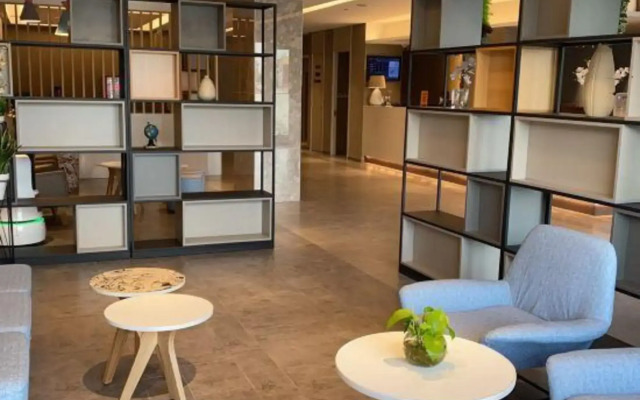 Homeinn · neo (Changchun Jianshe Street)
