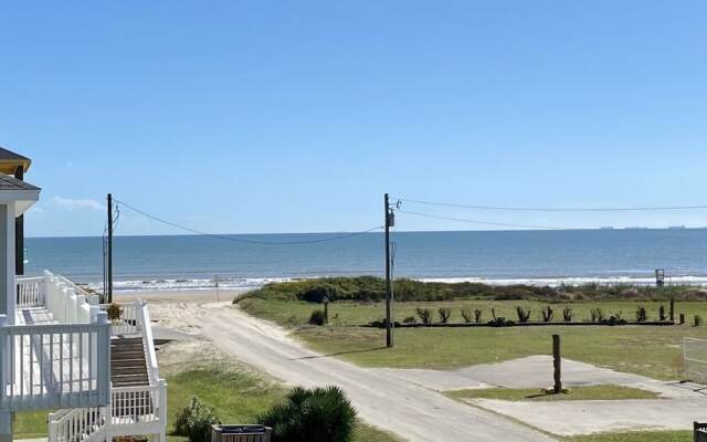 Ohana 3 Bedroom Home by RedAwning